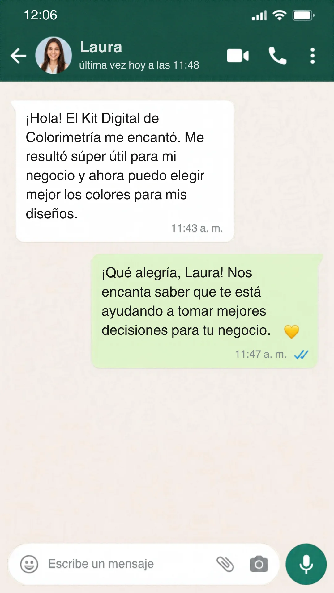 Captura de WhatsApp de Laura contando qué le pareció el kit para su negocio